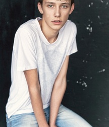 Boys 5c546c6b8cb7a.jpg