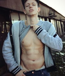 Boys 5c546de6790e7.jpg