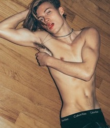 shirtless boys 5c556cc6db455.jpg