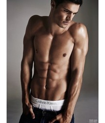 shirtless boys 5c56b14e1d9e5.jpg