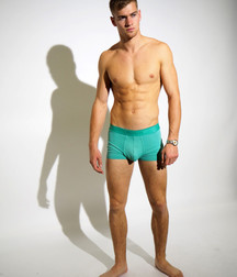 shirtless boys 5c5723d3498f5.jpg