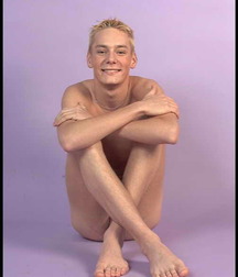 Cody & Tye 5c5bebaa3b9dd.jpg