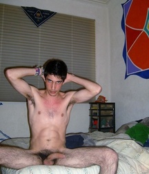 shirtless boys 5c5c024ab94f7.jpg