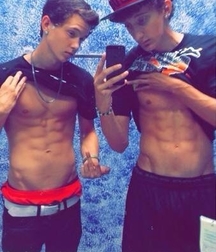 Boys 5c5da840d2bd4.jpg