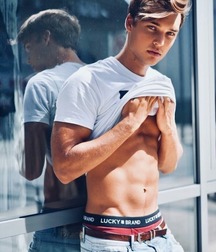 Boys 5c5daa0731f9c.jpg