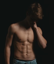 shirtless boys 5c5ec870dadfe.jpg