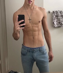 shirtless boys 5c5ecaefc1927.jpg