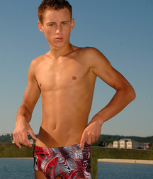 shirtless boys 5c5fe1c467b22.jpg