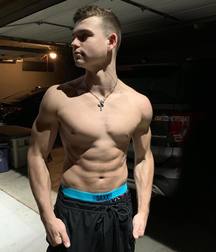 shirtless boys 5c6190d51f9e4.jpg