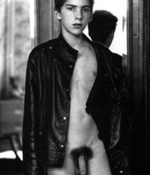 boys nude 5c631a6de8ff3.jpg