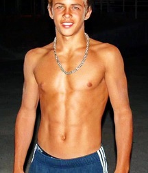 shirtless boys 5c6437f9827b0.jpg