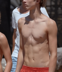 shirtless boys 5c643888cc87e.jpg