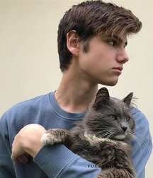 Boys 5c652780cb16e.jpg