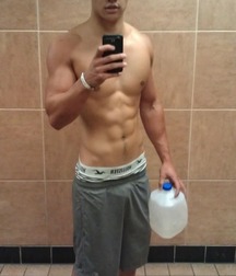 shirtless boys 5c6542efe4a52.jpg