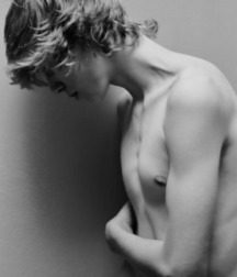 shirtless boys 5c67d46f31eeb.jpg