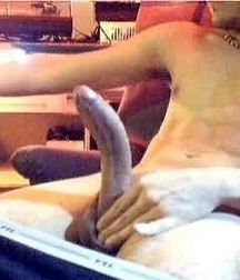 Boys with a boner 5c67dd94190e6.jpg