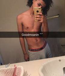 shirtless boys 5c6921a845fe8.jpg