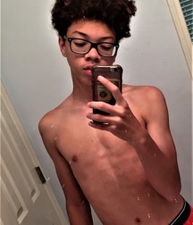shirtless boys 5c69241fba1e3.jpg