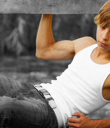 Boys 5c6d610643850.jpg