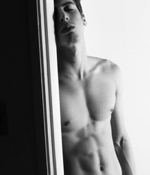 shirtless boys 5c7105f77c094.jpg