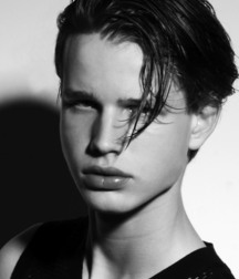 Boys 5c7128c0ac2a6.jpg