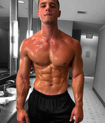 Hunks 5c724f5b1b2dc.jpg