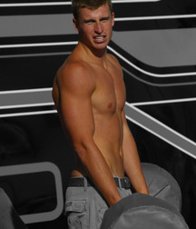 Hunks 5c724f8823987.jpg