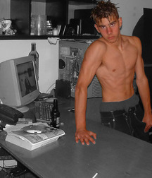Hunks 5c72520374991.jpg