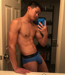 shirtless boys 5c796d9929e05.jpg