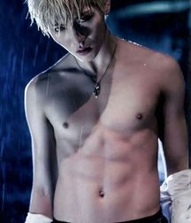 shirtless boys 5c796dae82dfd.jpg