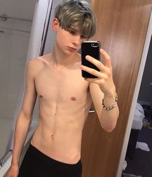 shirtless boys 5c7b925d9df36.jpg