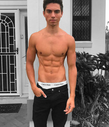 shirtless boys 5c7b93728444e.jpg