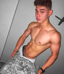 shirtless boys 5c7b942aa8315.jpg