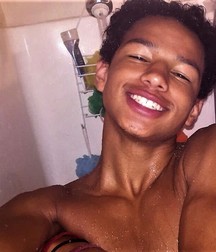 Boys 5c7ec1a58f101.jpg