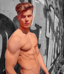 shirtless boys 5c813d8389158.jpg