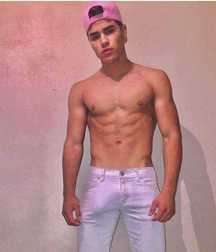 shirtless boys 5c8558b1ce6e7.jpg