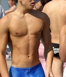shirtless boys 5c855bc8caf77.jpg