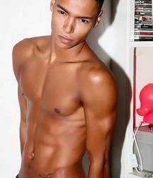 shirtless boys 5c924a87718ab.jpg