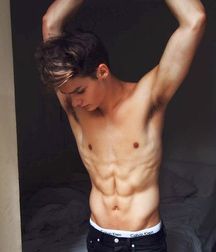 shirtless boys 5c924b33bb146.jpg