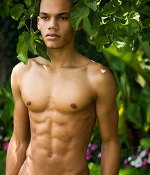 shirtless boys 5c924d54a14f2.jpg