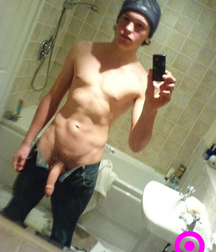 boys nude 5c925f001cacc.jpg