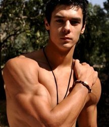 shirtless boys 5c933a534c3b5.jpg