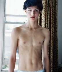 shirtless boys 5c933bd814fea.jpg