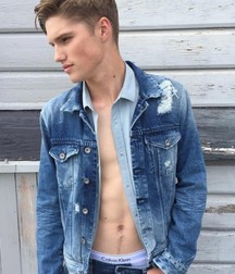Boys 5c93e07927232.jpg