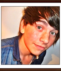 Boys 5c93e2a65f8e7.jpg