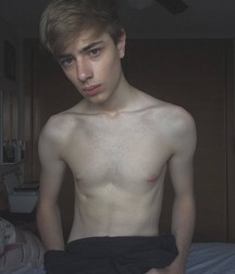 shirtless boys 5c93ef8211c49.jpg