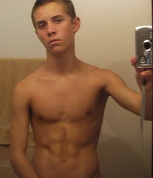 shirtless boys 5c93f220e8bcc.jpg