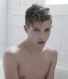 shirtless boys 5cc7132ba9693.jpg