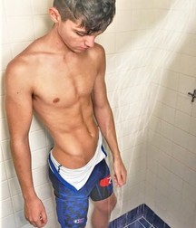 shirtless boys 5ccb115ce63f0.jpg