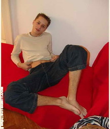 Pepe 5cd1cb45d8985.jpg